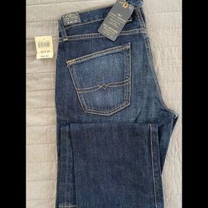 221 original straight 32x30 mens Lucky jean